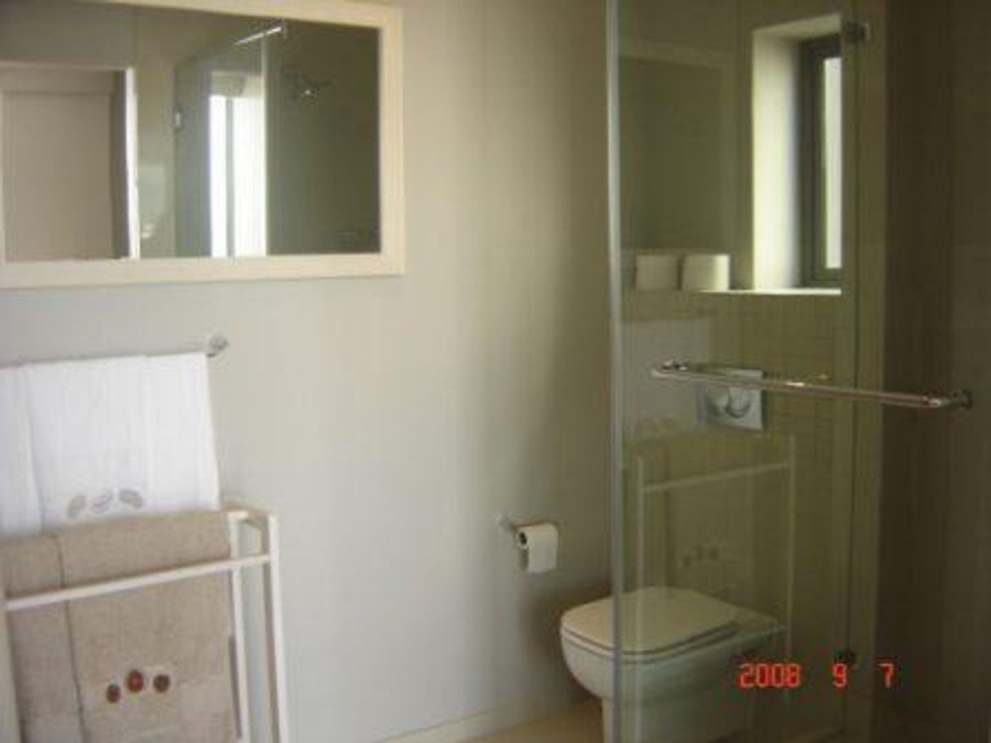 2 Bedroom Property for Sale in Bloubergrant Western Cape